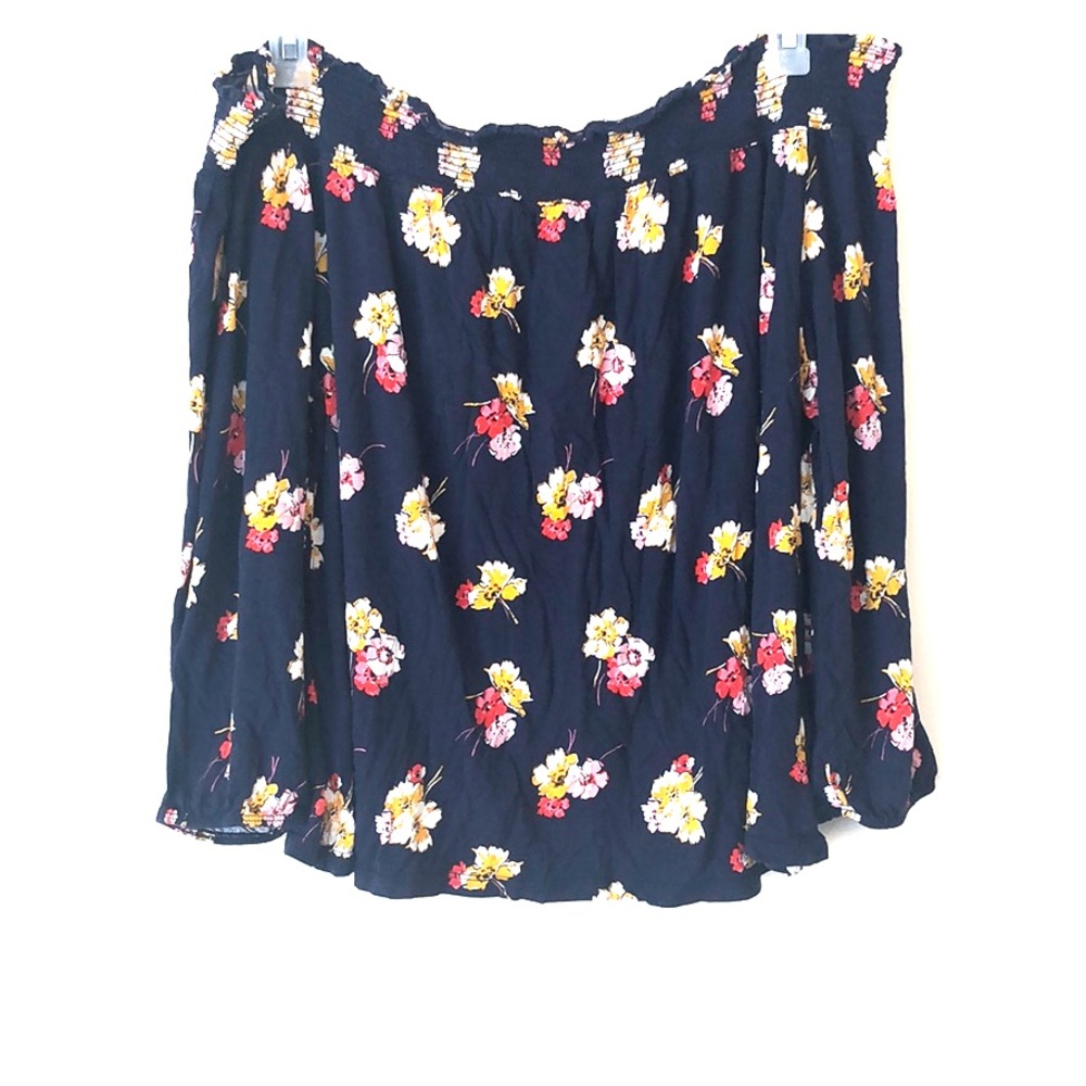 OLD NAVY. Off shoulder top. XXL 🎈